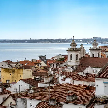 公寓 Alfama Terrace 360º - Private Terrace With Exceptional River View With A/c! Lisboa